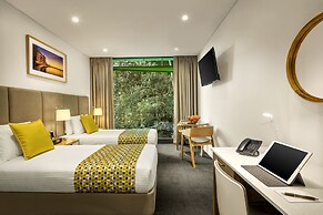 Quest Mounts Bay Road