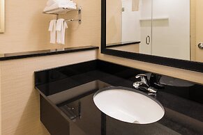 Fairfield Inn & Suites Utica