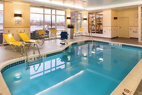 Fairfield Inn & Suites Utica