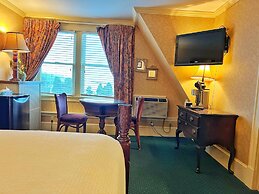 The Winthrop Arms Hotel And Restaurant