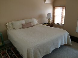 The Winthrop Arms Hotel And Restaurant