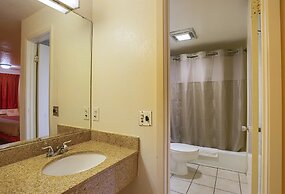 Motel 6 Brinkley, AR