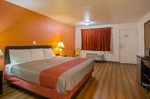 Motel 6 Brinkley, AR