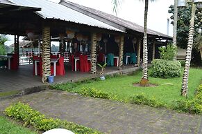 L'Aquarius Marina 2000