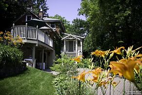 Plantation House Bed & Breakfast