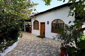 The Galapagos Pearl B&B