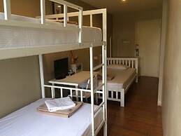 VX The Fifty - Hostel