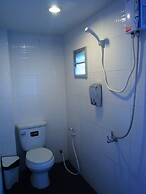 VX The Fifty - Hostel