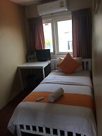 VX The Fifty - Hostel