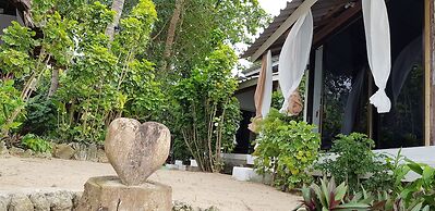 Haad Chao Phao Resort