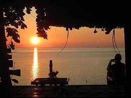 Haad Chao Phao Resort