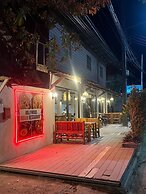 Haad Chao Phao Resort
