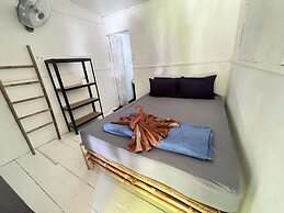 Haad Chao Phao Resort