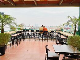 Singita Classy Boutique Hotel