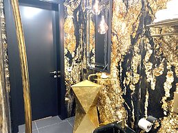 Apartments in Sky Tower with Bathtub near the window