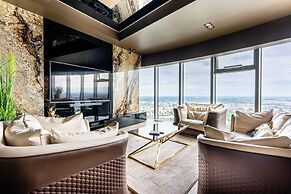 Apartments in Sky Tower with Bathtub near the window