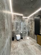 Apartments in Sky Tower with Bathtub near the window