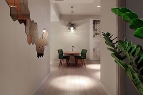 Apartments in Sky Tower with Bathtub near the window
