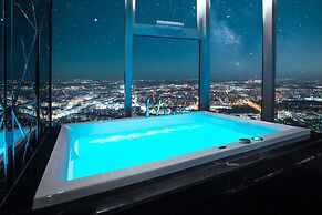 Apartments in Sky Tower with Bathtub near the window