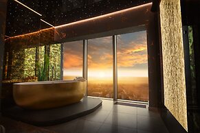 Apartments in Sky Tower with Bathtub near the window