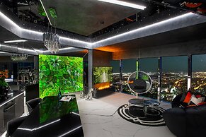 Apartments in Sky Tower with Bathtub near the window