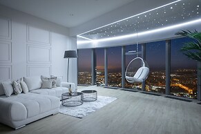Apartments in Sky Tower with Bathtub near the window