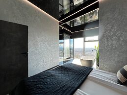 Apartments in Sky Tower with Bathtub near the window