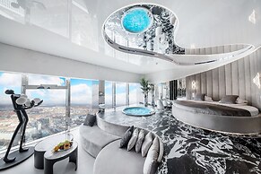 Apartments in Sky Tower with Bathtub near the window