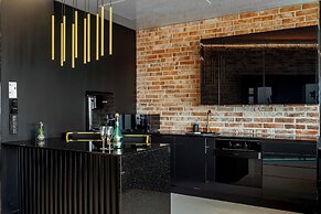 Apartments in Sky Tower with Bathtub near the window
