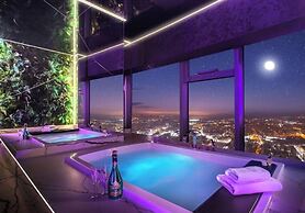 Apartments in Sky Tower with Bathtub near the window