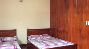 Phuong Hang Guesthouse