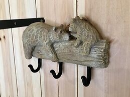 Highland Bear Lodge & Luxury Bear Huts