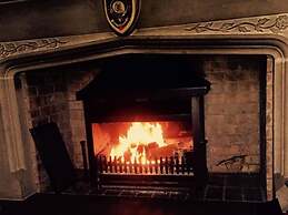 Highland Bear Lodge & Luxury Bear Huts