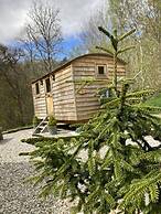 Highland Bear Lodge & Luxury Bear Huts