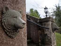 Highland Bear Lodge & Luxury Bear Huts