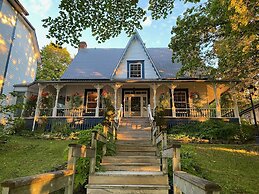 Auberge sous Les Arbres