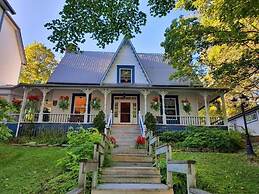 Auberge sous Les Arbres