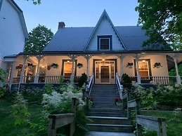 Auberge sous Les Arbres