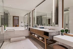 Hyatt Regency Shanghai, Wujiaochang