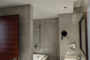 Ramada Encore by Wyndham Jingzhou Shashi