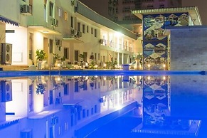 Hôtel La Falaise Bonanjo