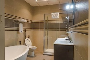 Hôtel La Falaise Bonanjo