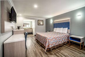 Travelodge Inn & Suites by Wyndham Bell Los Angeles Area