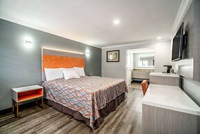 Travelodge Inn & Suites by Wyndham Bell Los Angeles Area