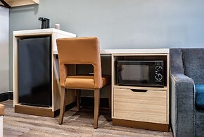 Travelodge Inn & Suites by Wyndham Bell Los Angeles Area