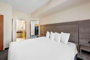 Best Western Lubbock West Inn & Suites