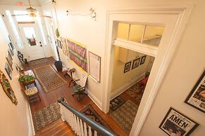 Auberge Nouvelle Orleans Hostel