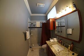 Auberge Nouvelle Orleans Hostel