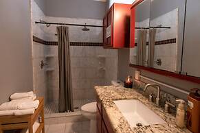 Auberge Nouvelle Orleans Hostel