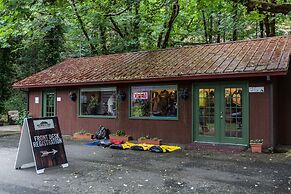 Morrison's Rogue River Lodge